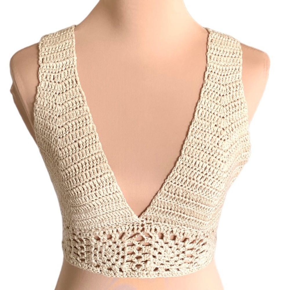 Crochet Crop Tops Size L NWT